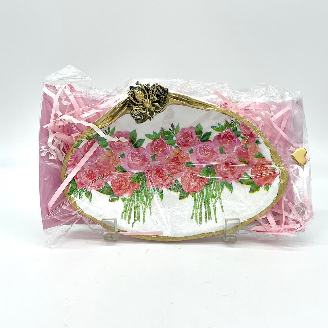 Hand Painted Clam Shell with Roses