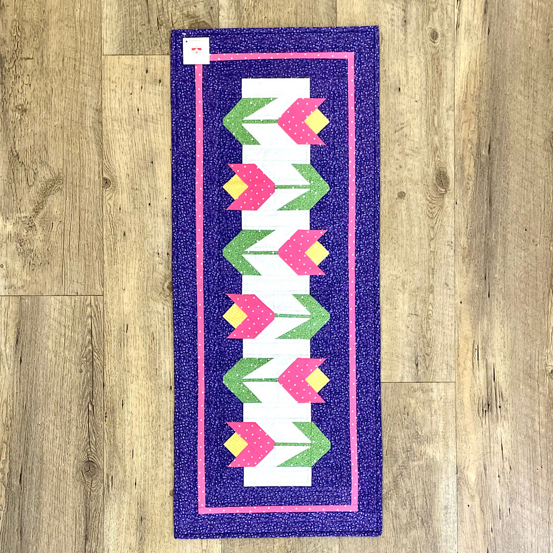 Handmade Quilted "Tulip" Table Runner